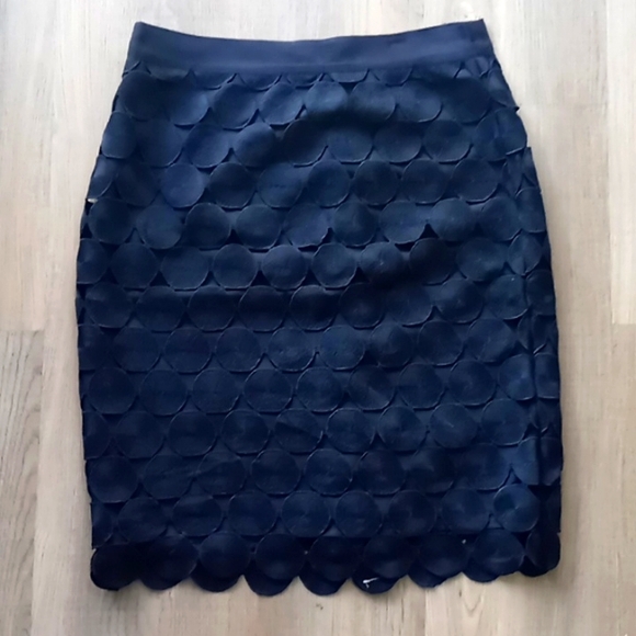 COPY - Ann Taylor factory classy navy blue skirt size 4 - Picture 2 of 12